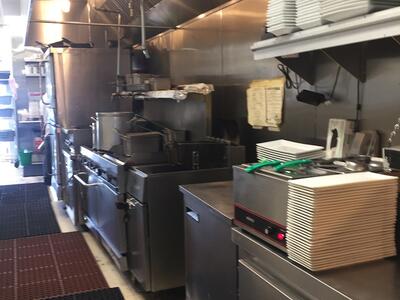 COMMERCIAL KITCHEN 
